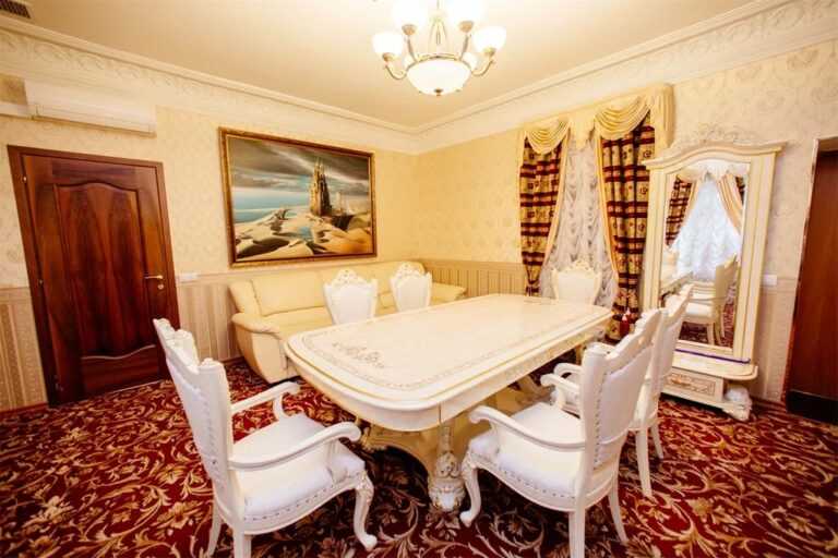 Пушкин в 2023: достопримечательности, куда сходить